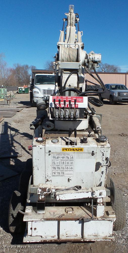 image for item DA7361 Pitman Panther 4000-T mini digger derrick