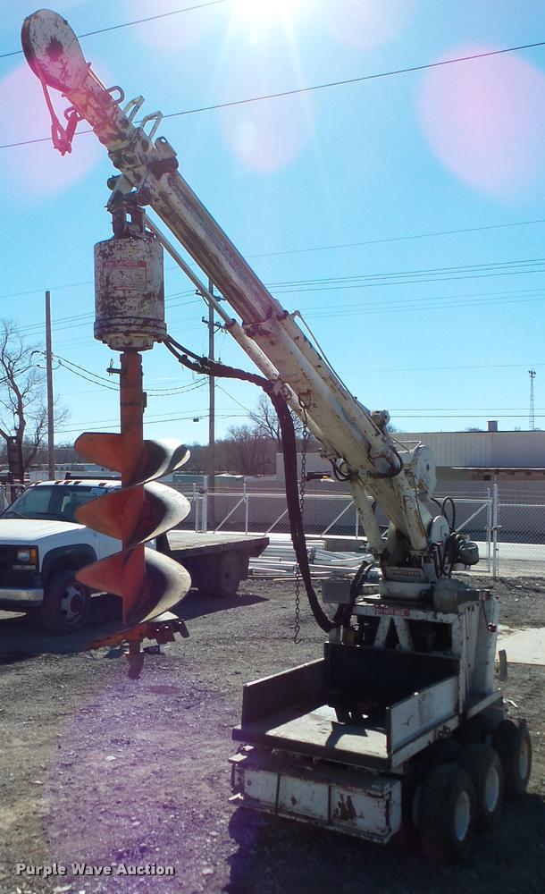 image for item DA7361 Pitman Panther 4000-T mini digger derrick