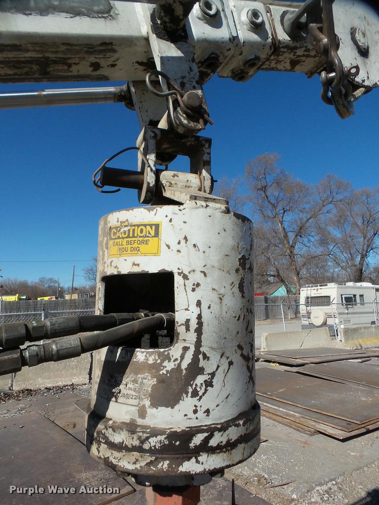 image for item DA7361 Pitman Panther 4000-T mini digger derrick