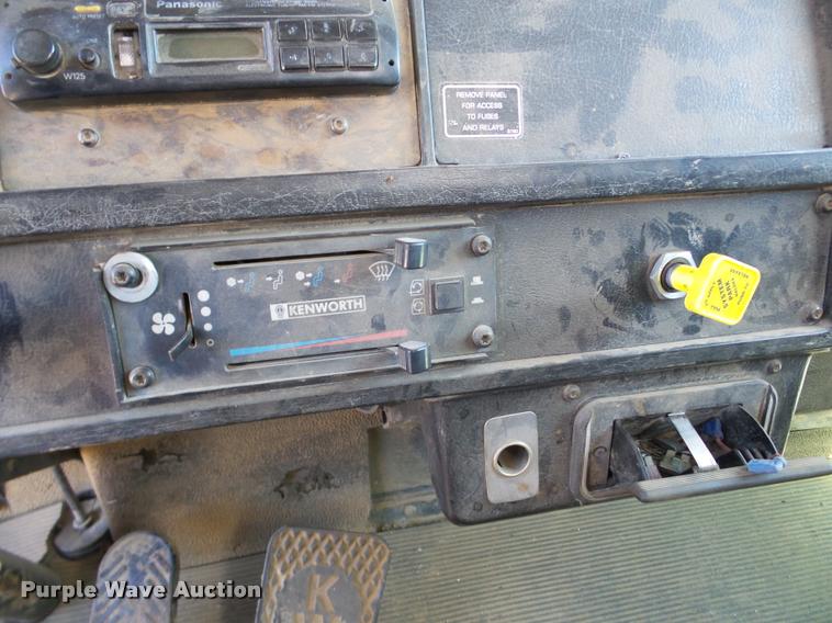 image for item DA7362 1998 Kenworth T300 flatbed dump truck