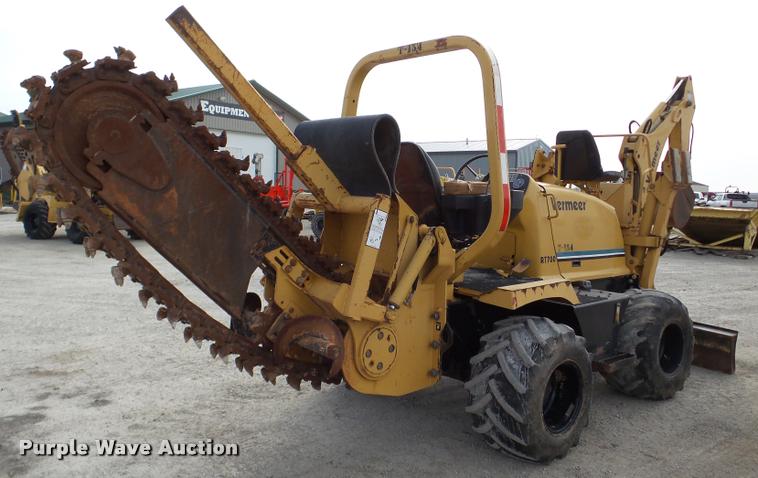 image for item DA7364 2000 Vermeer RT700 trencher