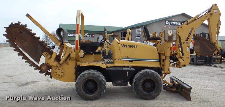 image for item DA7364 2000 Vermeer RT700 trencher