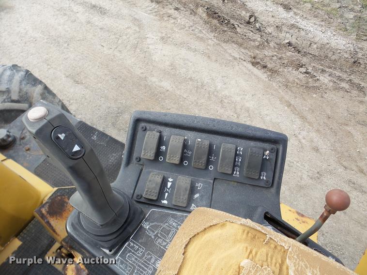 image for item DA7364 2000 Vermeer RT700 trencher