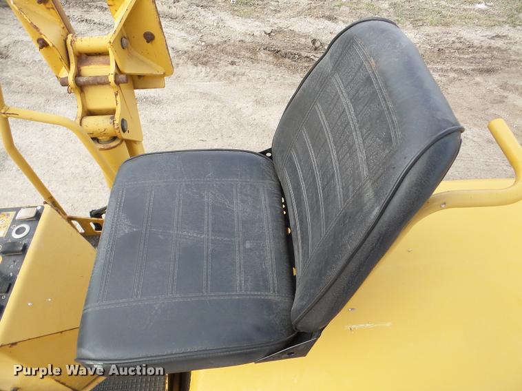 image for item DA7364 2000 Vermeer RT700 trencher