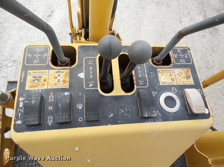 image for item DA7364 2000 Vermeer RT700 trencher