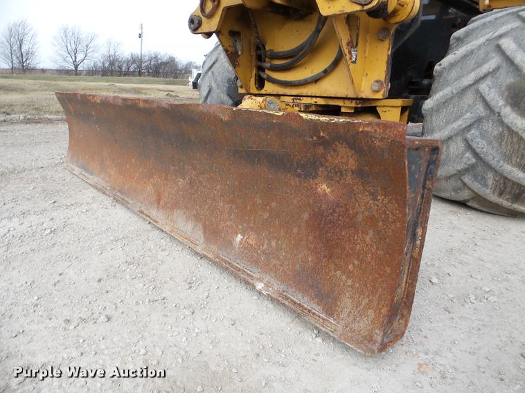 image for item DA7364 2000 Vermeer RT700 trencher