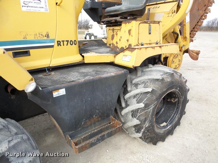 image for item DA7364 2000 Vermeer RT700 trencher