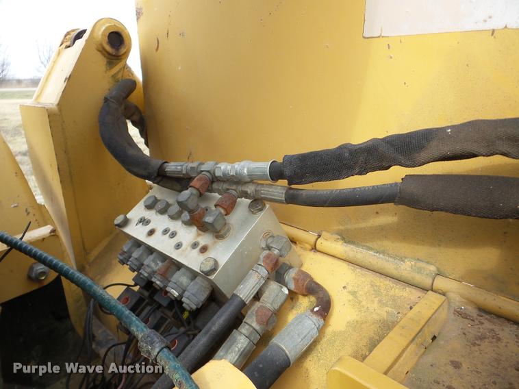 image for item DA7364 2000 Vermeer RT700 trencher