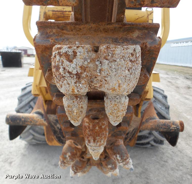 image for item DA7364 2000 Vermeer RT700 trencher