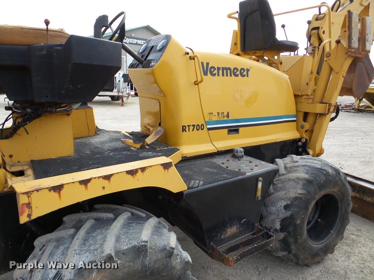 image for item DA7364 2000 Vermeer RT700 trencher