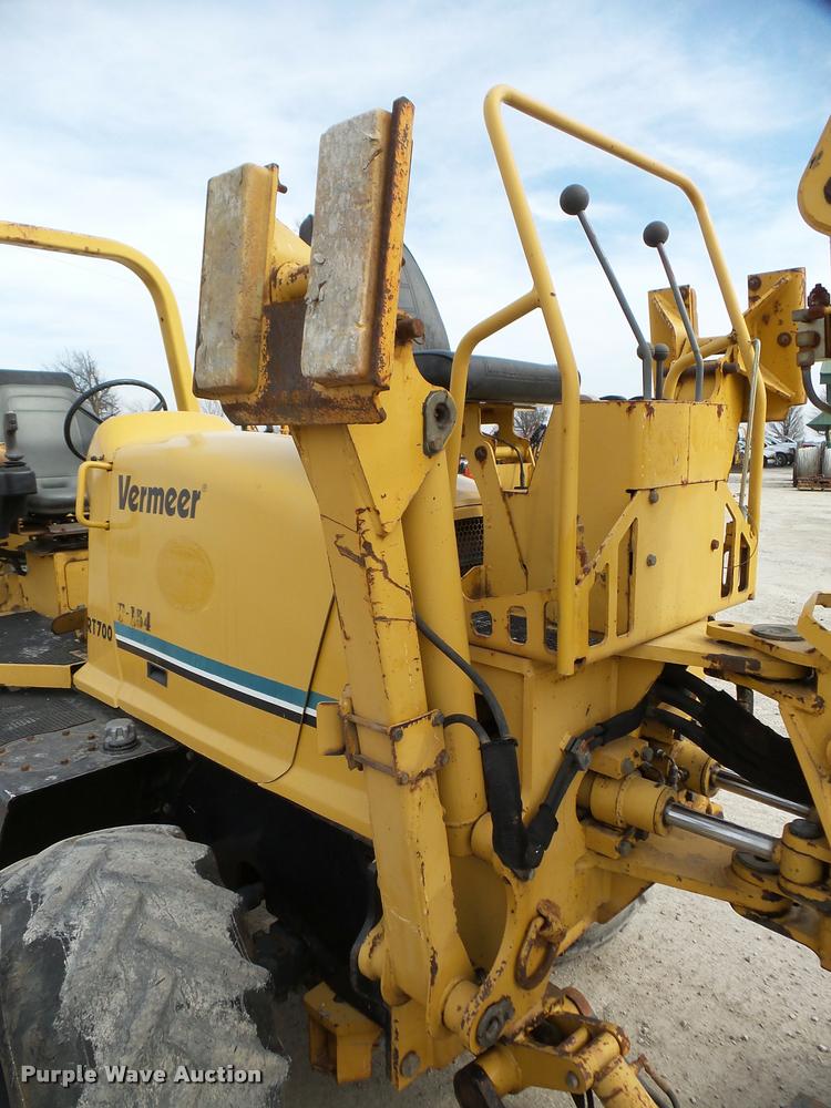 image for item DA7364 2000 Vermeer RT700 trencher