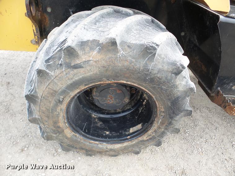 image for item DA7364 2000 Vermeer RT700 trencher