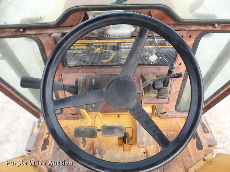 image for item DA7370 1991 Case 580 Super K backhoe