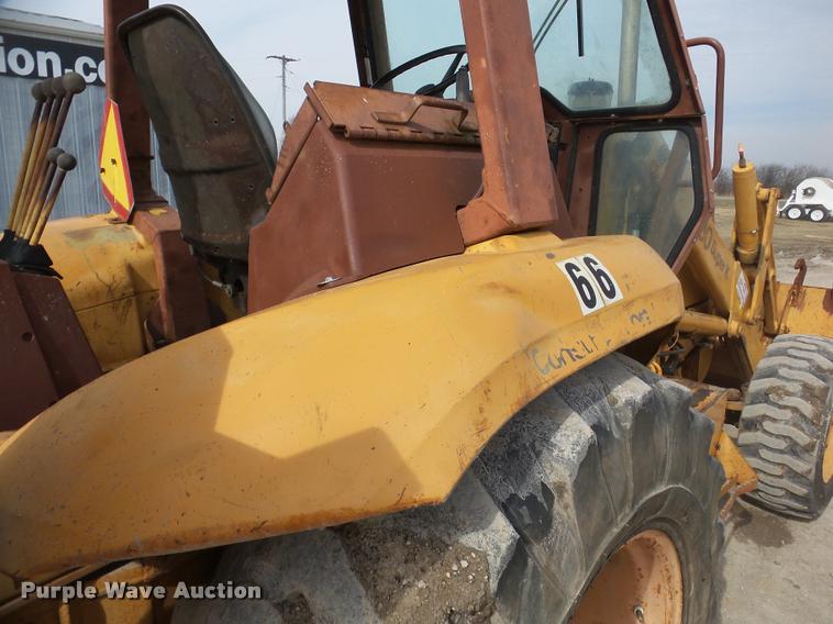 image for item DA7370 1991 Case 580 Super K backhoe
