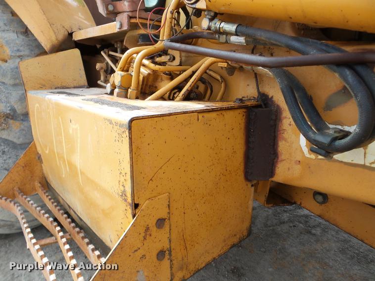 image for item DA7370 1991 Case 580 Super K backhoe