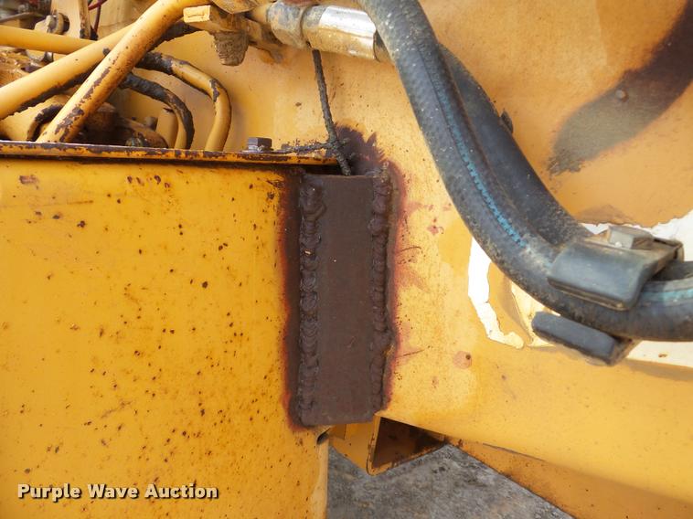 image for item DA7370 1991 Case 580 Super K backhoe