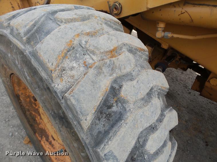 image for item DA7370 1991 Case 580 Super K backhoe