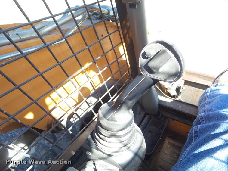 image for item DA7731 2012 Case SR220 skid steer