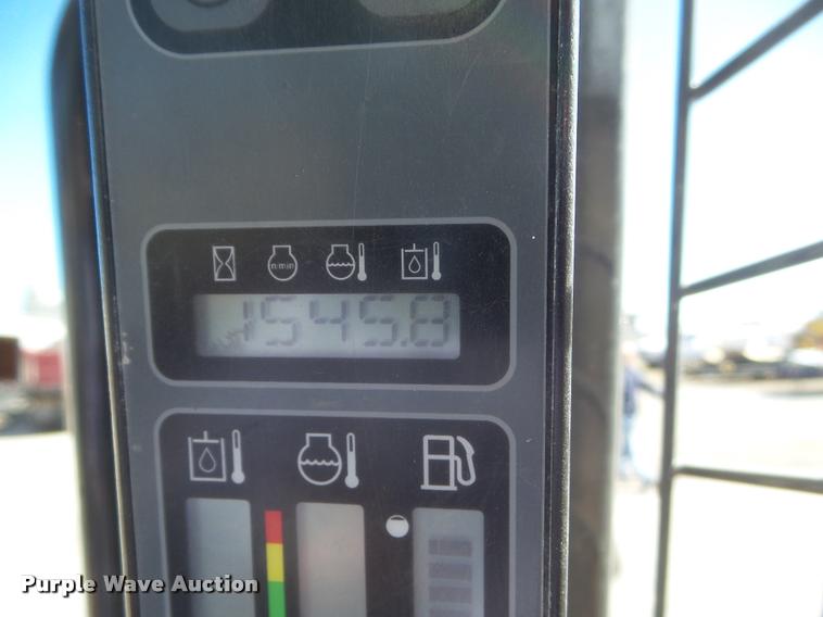 image for item DA7731 2012 Case SR220 skid steer