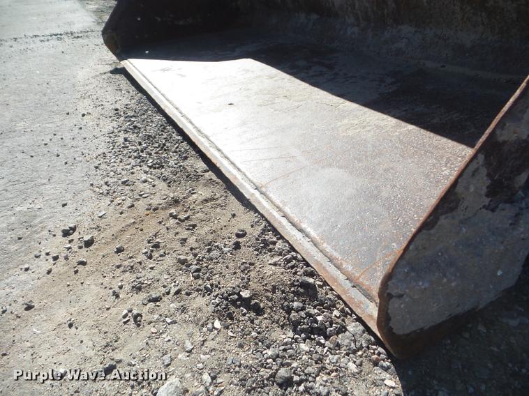 image for item DA7731 2012 Case SR220 skid steer