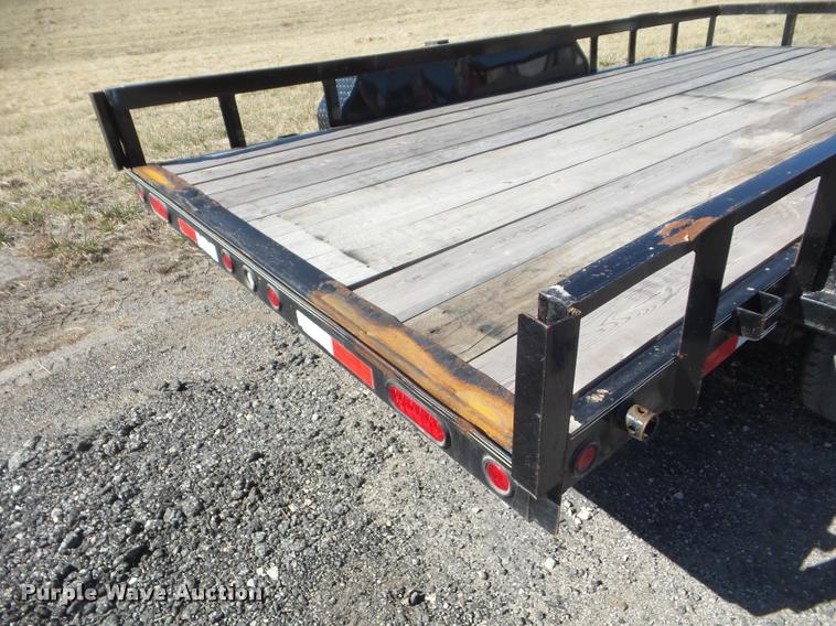 image for item DA7734 2014 Lamar utility trailer