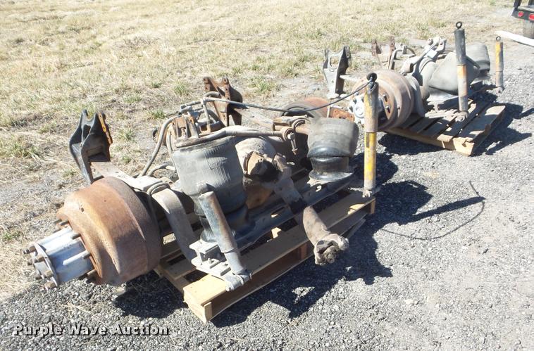 image for item DA7735 Semi truck rear axle