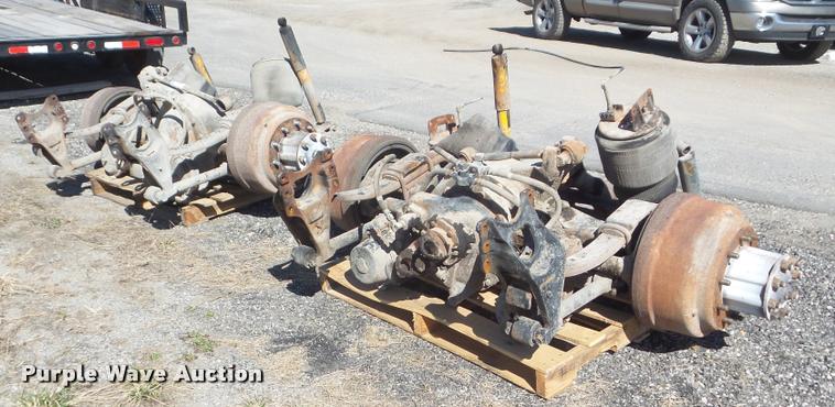 image for item DA7735 Semi truck rear axle