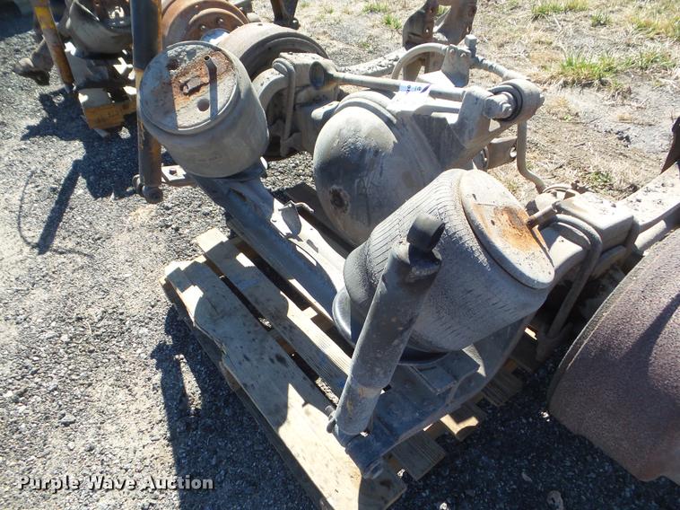 image for item DA7735 Semi truck rear axle