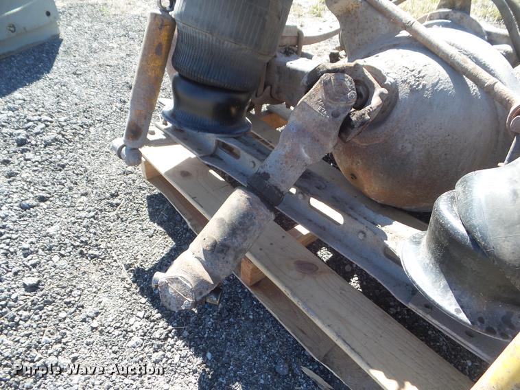 image for item DA7735 Semi truck rear axle
