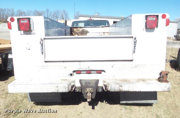 image for item DA7736 1996 Ford F450 Super Duty utility truck