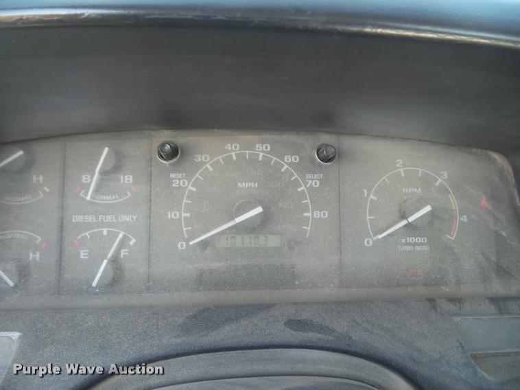 image for item DA7736 1996 Ford F450 Super Duty utility truck