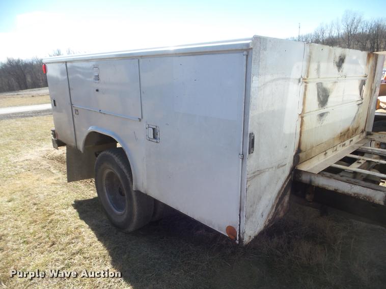 image for item DA7736 1996 Ford F450 Super Duty utility truck