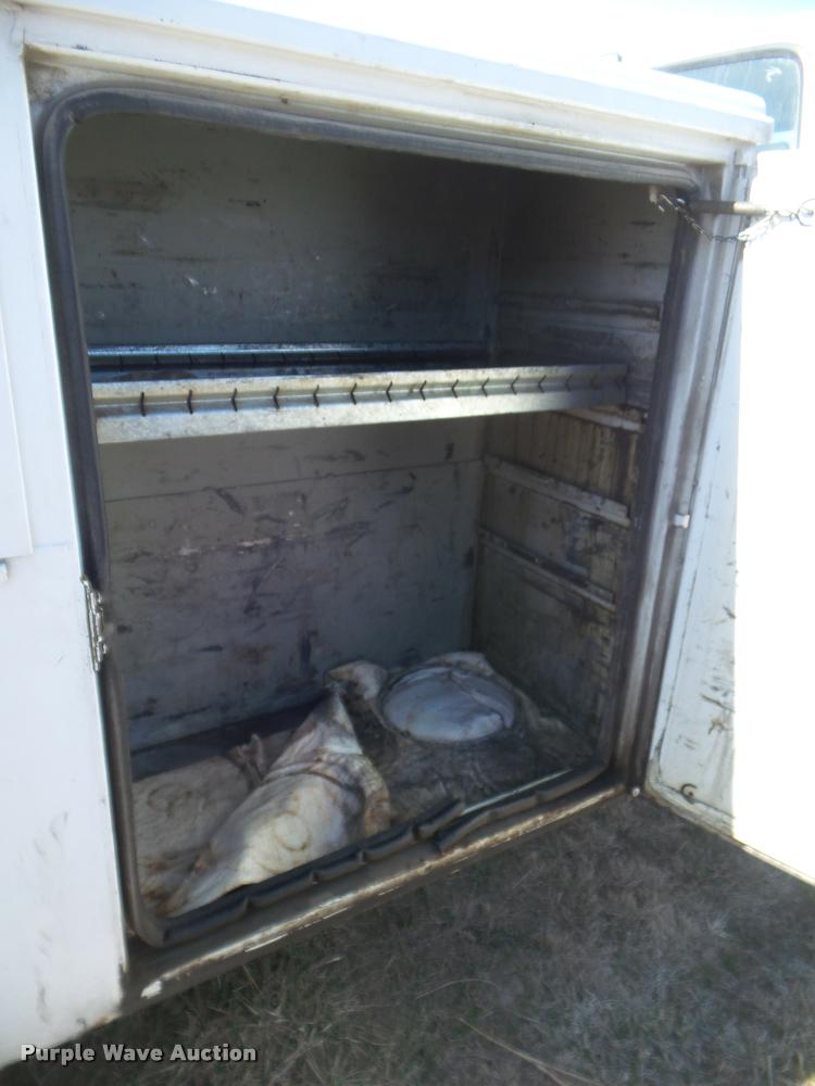 image for item DA7736 1996 Ford F450 Super Duty utility truck