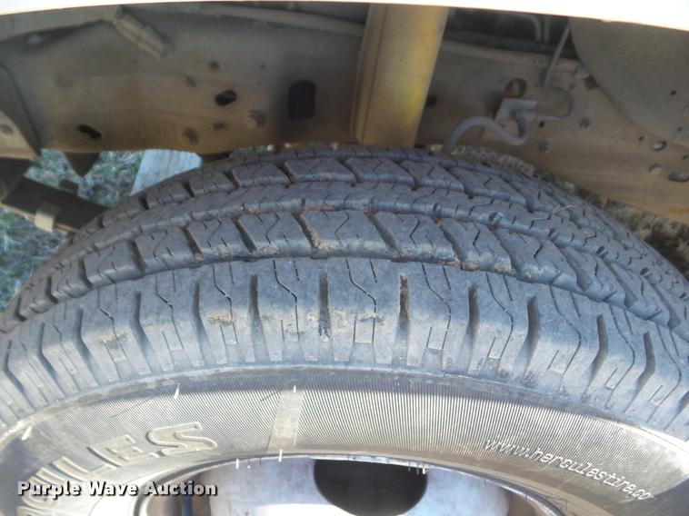 image for item DA7736 1996 Ford F450 Super Duty utility truck