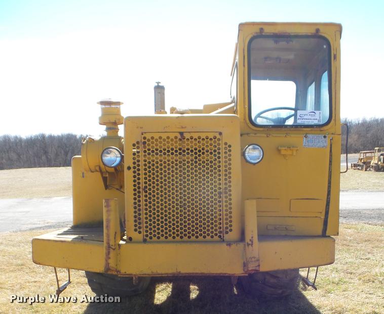 image for item DA7738 1970 Caterpillar 613 elevating scraper