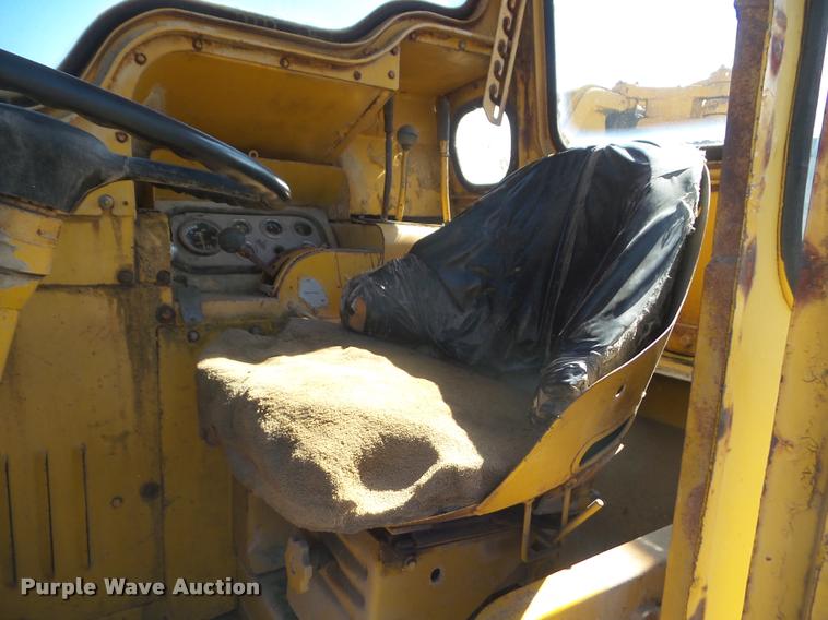 image for item DA7738 1970 Caterpillar 613 elevating scraper