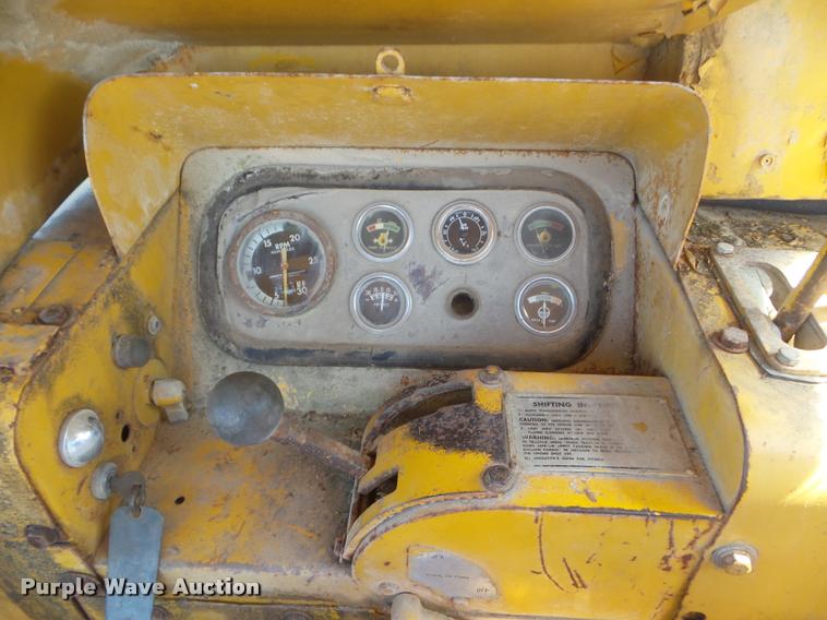 image for item DA7738 1970 Caterpillar 613 elevating scraper