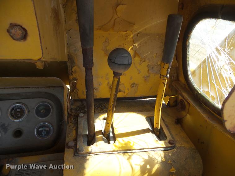 image for item DA7738 1970 Caterpillar 613 elevating scraper