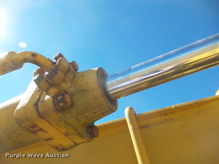 image for item DA7738 1970 Caterpillar 613 elevating scraper