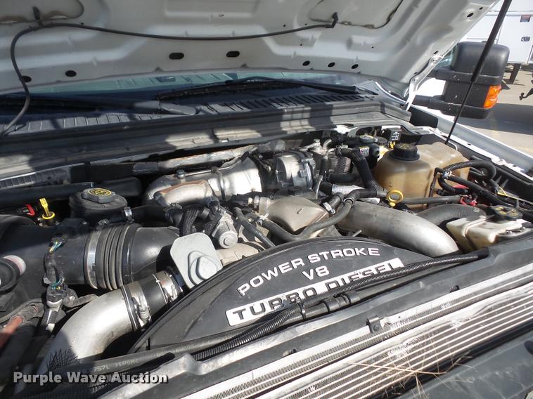 image for item DB0667 2008 Ford F550 Super Duty utility truck