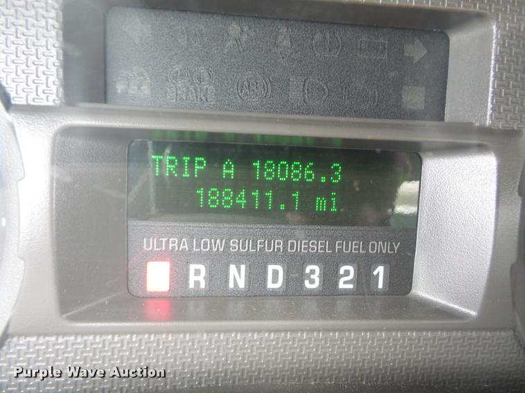 image for item DB0679 2008 Ford F550 Super Duty utility truck with crane