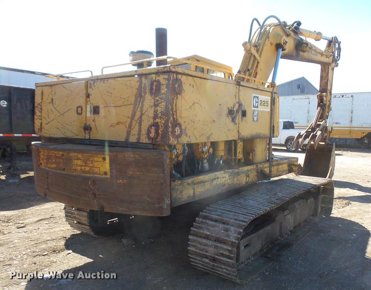 image for item DB0694 1973 Caterpillar 225 excavator