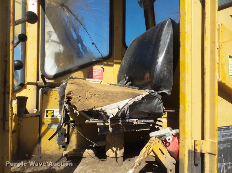 image for item DB0694 1973 Caterpillar 225 excavator