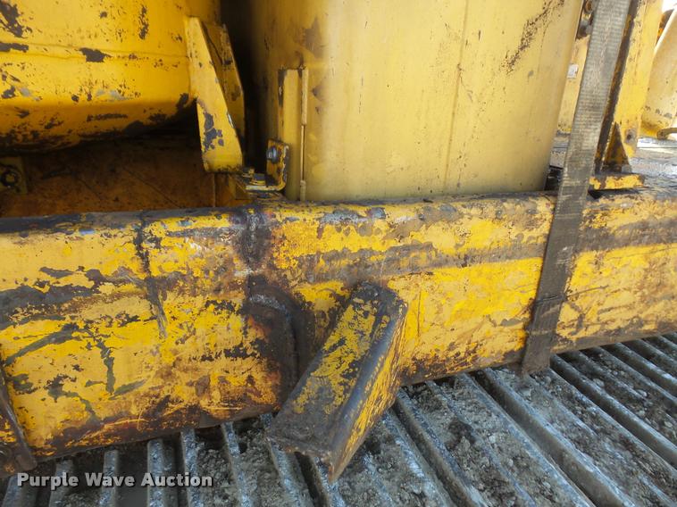 image for item DB0694 1973 Caterpillar 225 excavator