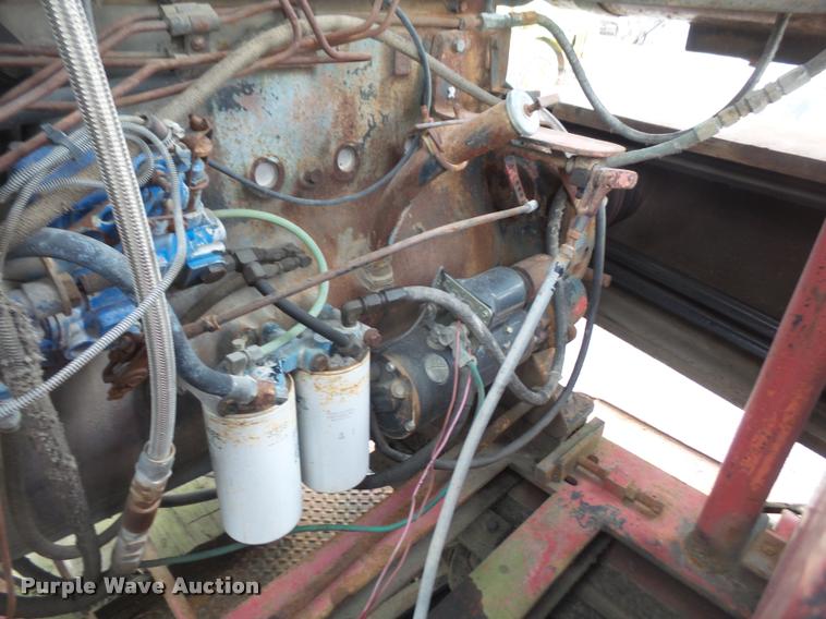 image for item DB0742 1985 Mack R700K truck with William LDH40 hole digger drill rig