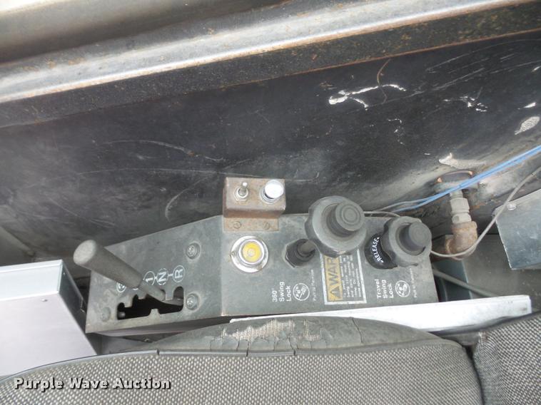 image for item DB0743 1982 Link Belt HSP8040 crane