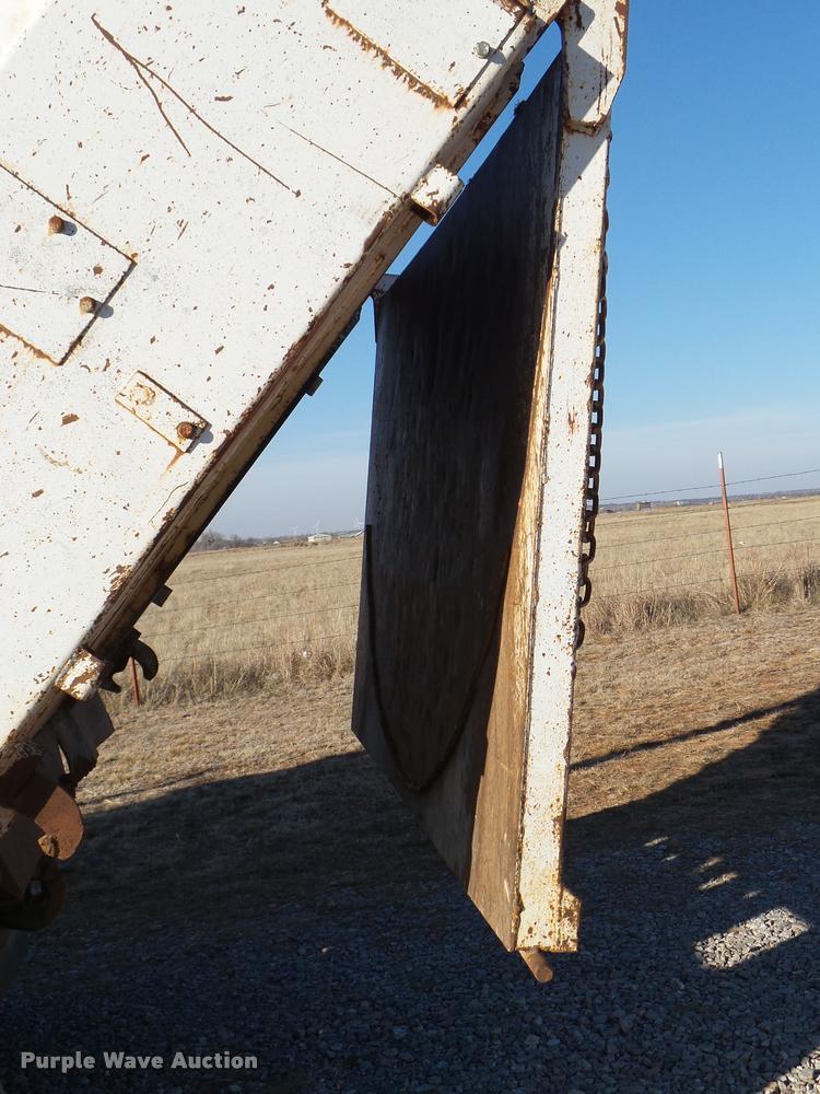 image for item DB2375 1998 Peterbilt 377 dump truck