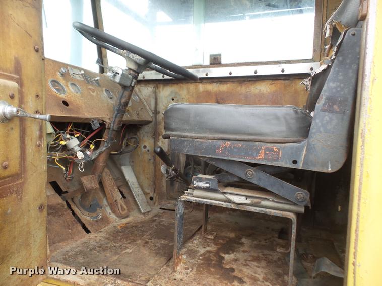 image for item DB2999 1964 Hendrickson carrier with Willams LDH60 hole digger drill rig