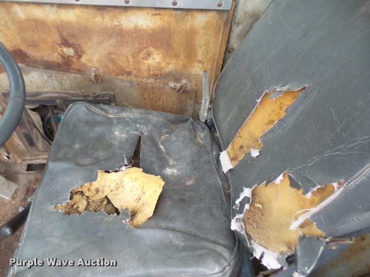 image for item DB2999 1964 Hendrickson carrier with Willams LDH60 hole digger drill rig