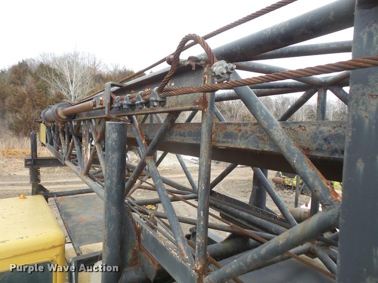 image for item DB2999 1964 Hendrickson carrier with Willams LDH60 hole digger drill rig